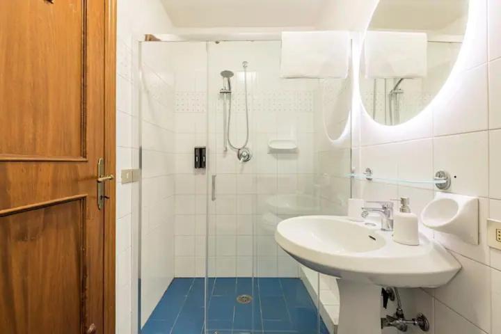 Residenza Degli Albizi Apartment Флоренция Екстериор снимка
